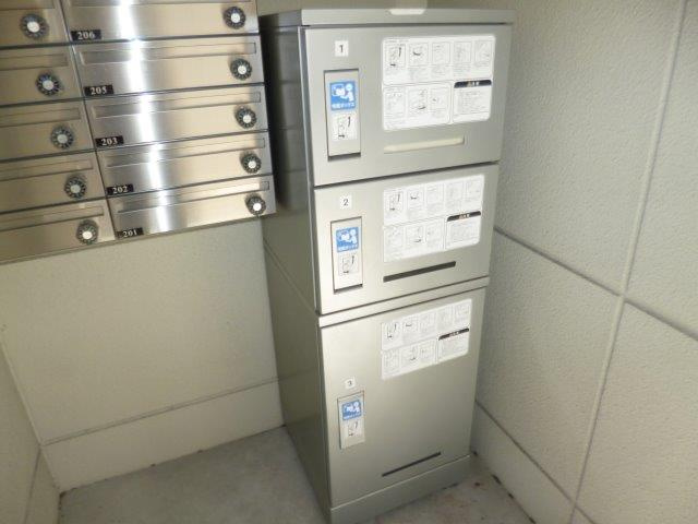 クレシアのその他共用部分|宅配ボックス
