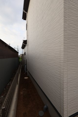 《仲介手数料無料》西区大字西遊馬1380-12新築一戸建て‎KEIAI TERRACEの外観