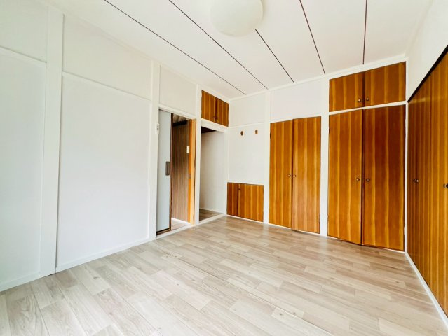 白水１丁目戸建の洋室