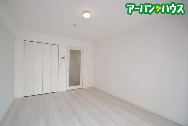 ＴＨＥ　ＭＯＤＥＲＮ　表町
