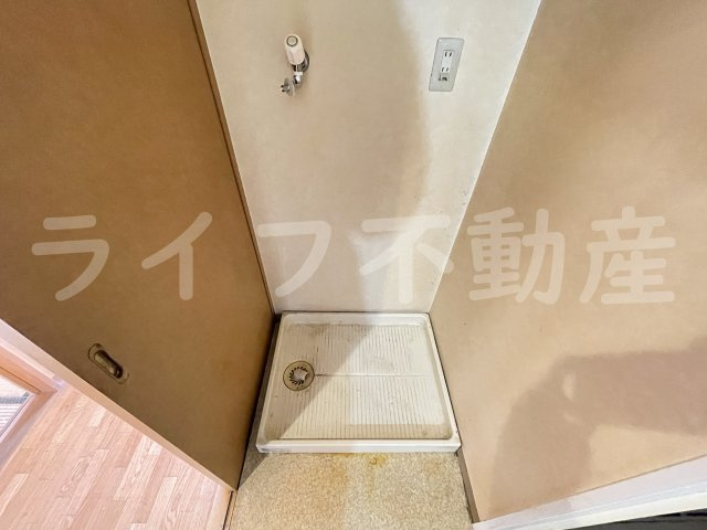ファミーユ2002の洗面所|洗面所です