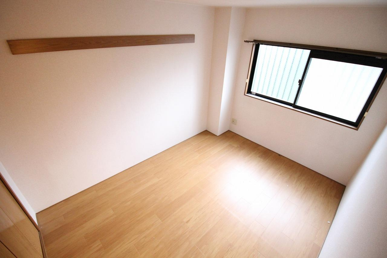 ささお弐番館の寝室|※お部屋により仕様が異なる場合があります。
