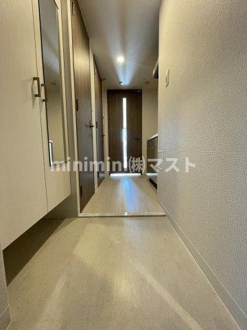 大阪市大正区三軒家東４丁目の賃貸マンションの玄関