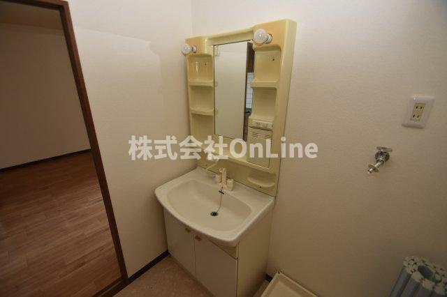 ピアパーク佐堂の独立洗面台