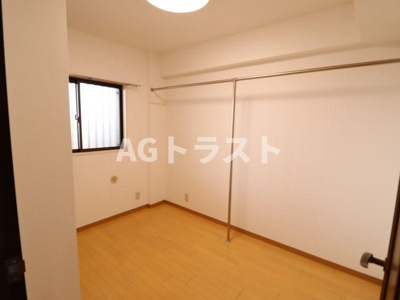 【洋室】 | キャッスル伊奈