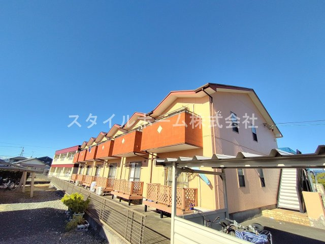 シャルマンドミールの外観