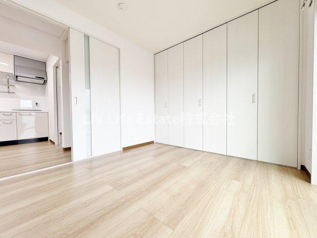小平市花小金井３丁目の賃貸マンションの居間・リビング