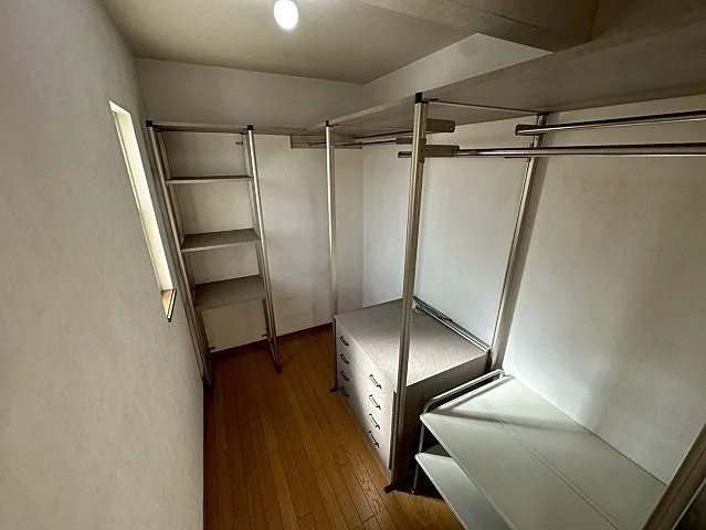 南宮町貸家の収納