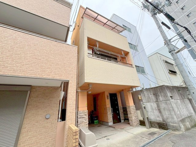 十三本町２丁目戸建ての外観