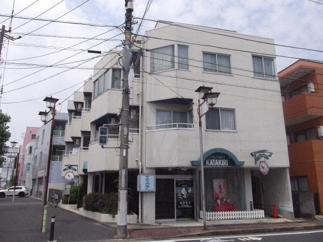 メゾンカタキリ