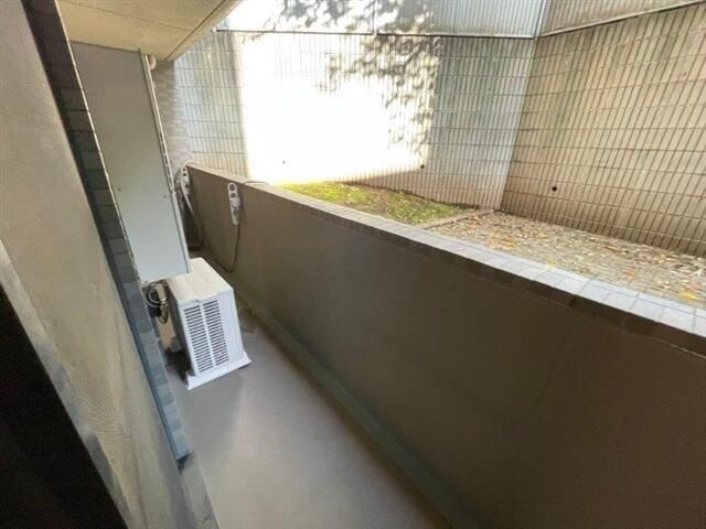 ルーブル早稲田弐番館のバルコニー