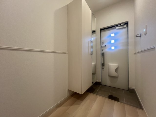 パークアクシス藤岡・Ｃの玄関