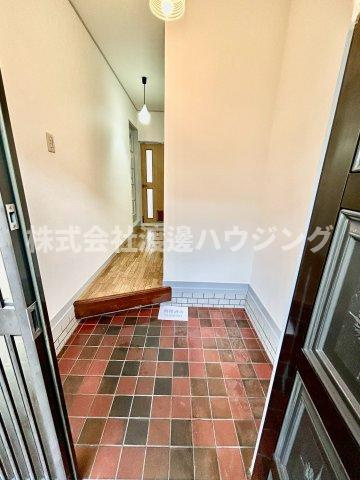 三箇6丁目一戸建の玄関