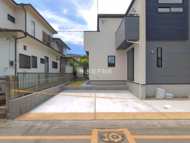 《仲介手数料無料》西区大字中野林819-12新築一戸建てブルーミングガーデン