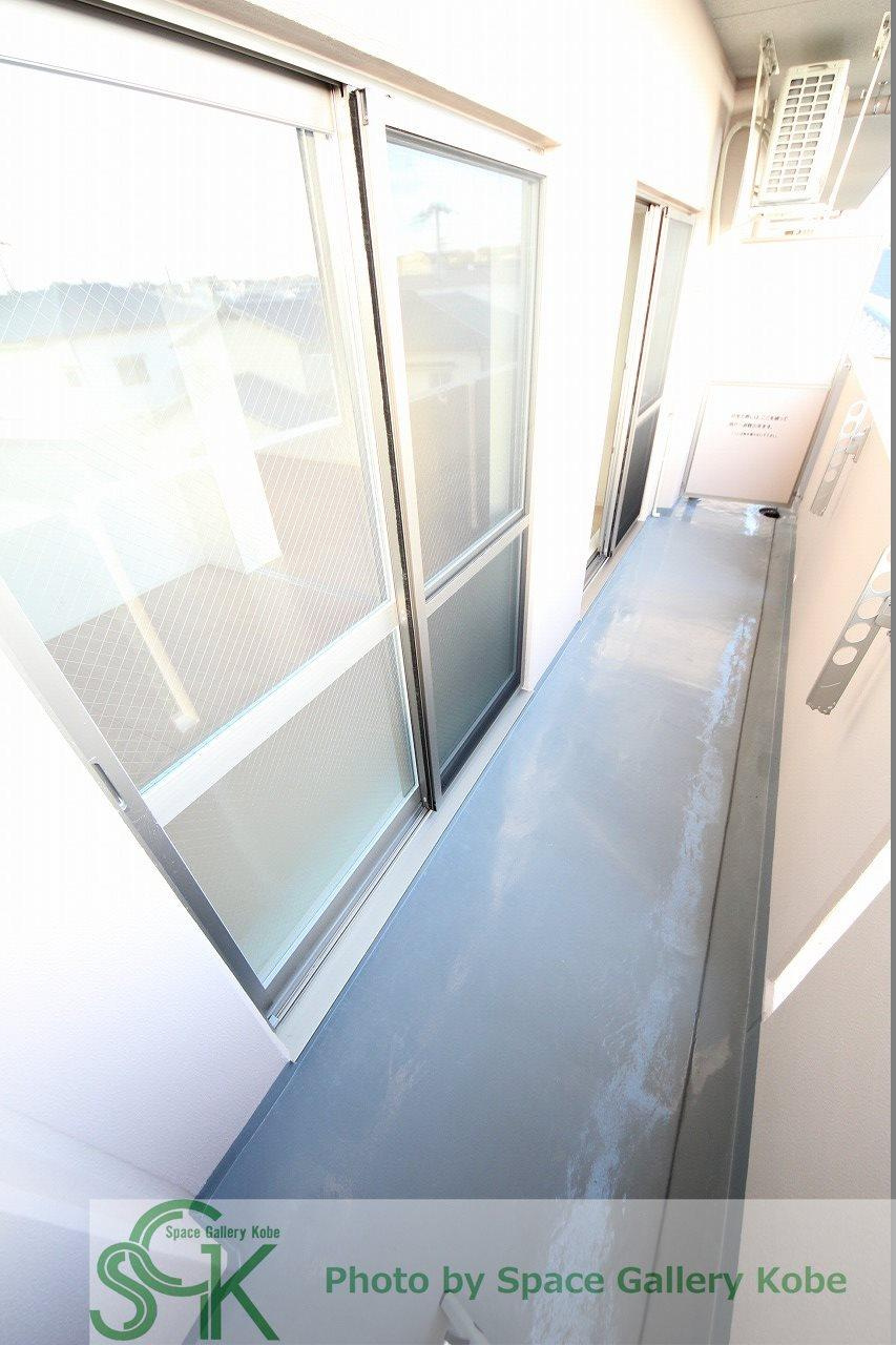 ヒルズ赤羽のバルコニー|※お部屋により仕様が異なる場合があります。