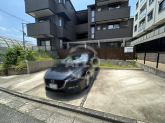 【その他】 | イー・ヒローズ | 駐車場