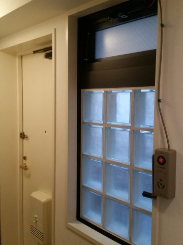 ベルシャンブル小山の玄関