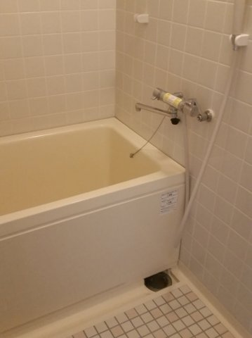 ベルシャンブル小山の浴室
