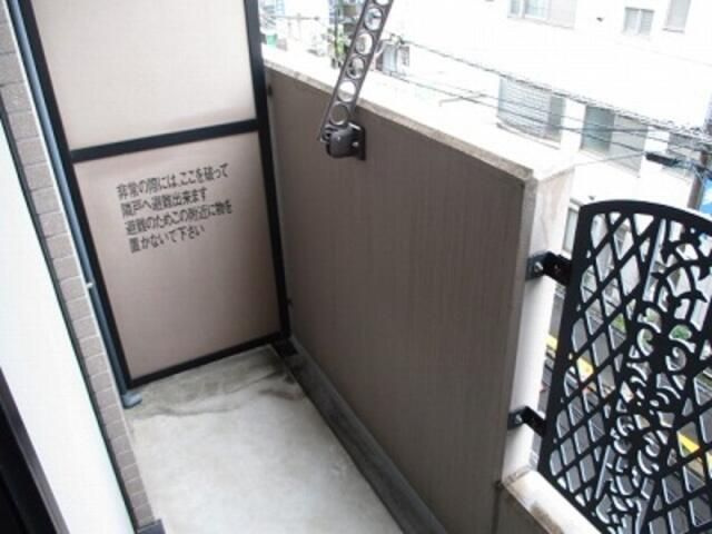 ステージファースト大塚のバルコニー