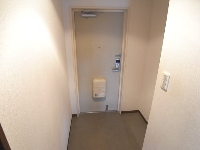 夙川レッチオレジデンツァの玄関