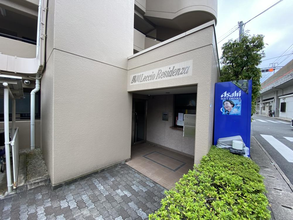 夙川レッチオレジデンツァのエントランス