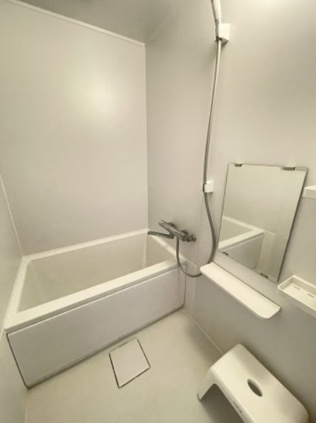 城内通4丁目貸家の浴室