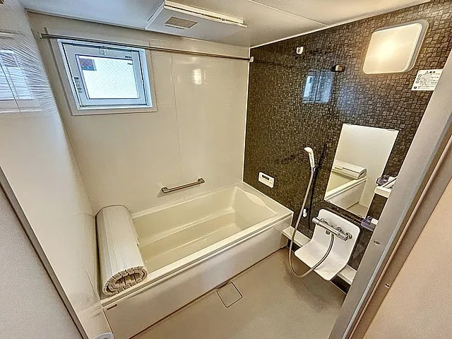 グレイスコート住吉本町の浴室