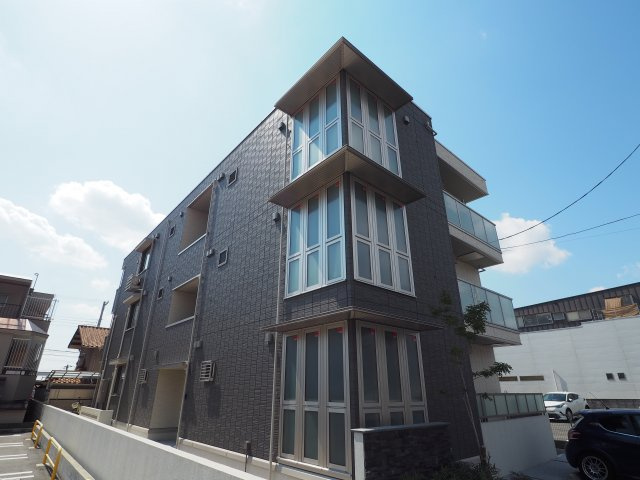グレイスコート住吉本町の外観