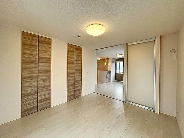 グレイスコート住吉本町の居間・リビング