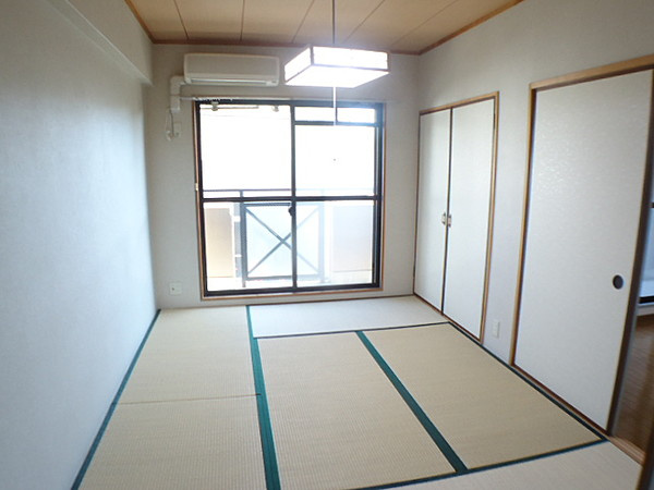 フローリアン住吉の和室