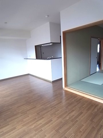 シティプラザ深江北町の居間・リビング