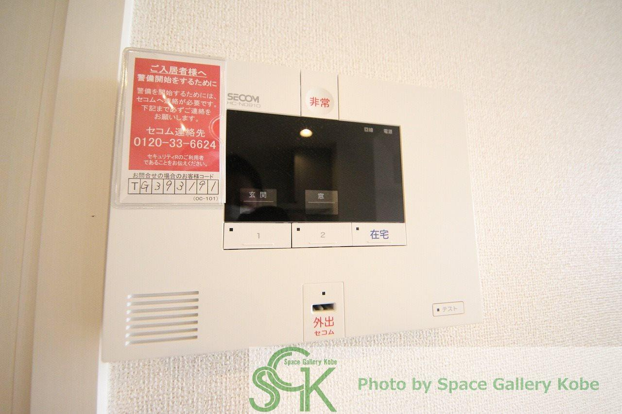 グランデ・オーヴェストのセキュリティ|☆同物件の別のお部屋の写真です☆
