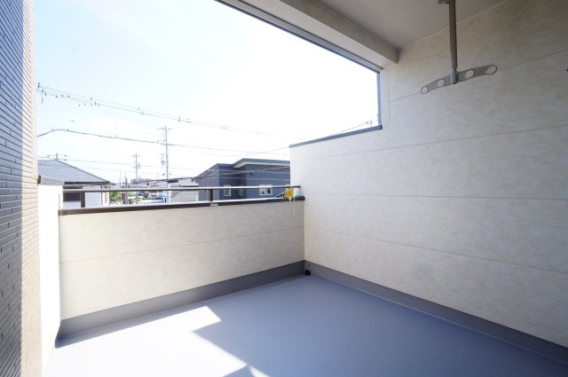 ブルーミングガーデン半田市花田町1丁目2期　2号棟のバルコニー|バルコニー