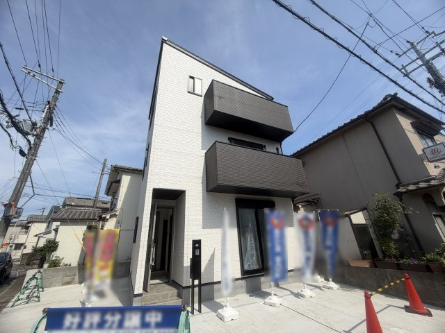 明石市魚住町西岡新築