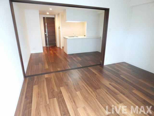 【居間・リビング】セイル淀屋橋 