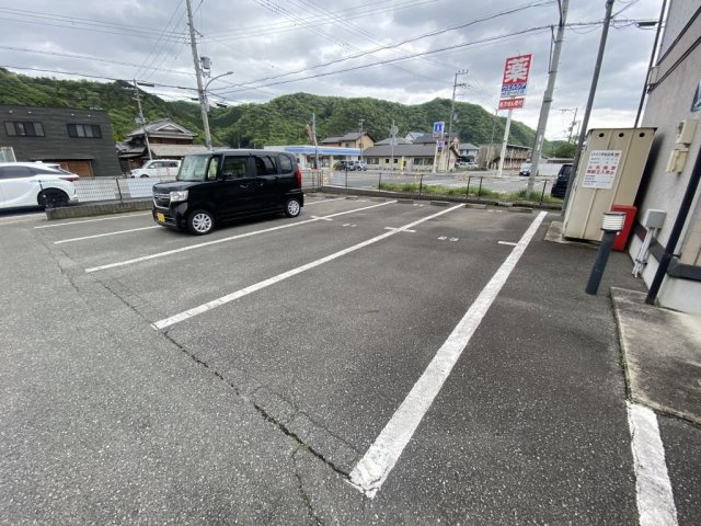 セピアコートの駐車場