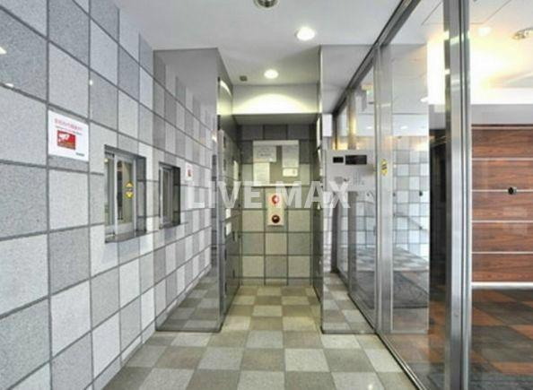 【ロビー】プレミアステージ三田慶大前