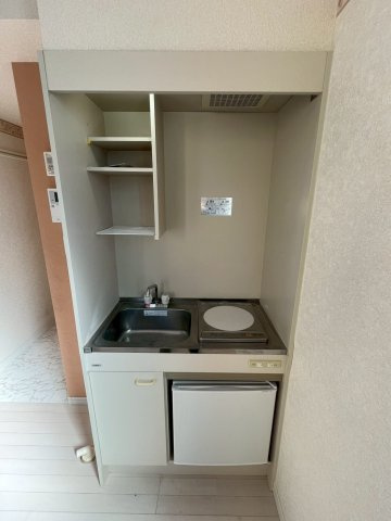 南太田レオン・ブルジョアのキッチン