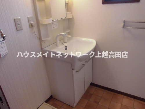 グラディエントの独立洗面台|洗髪洗面化粧台（参考201号室室内写真）