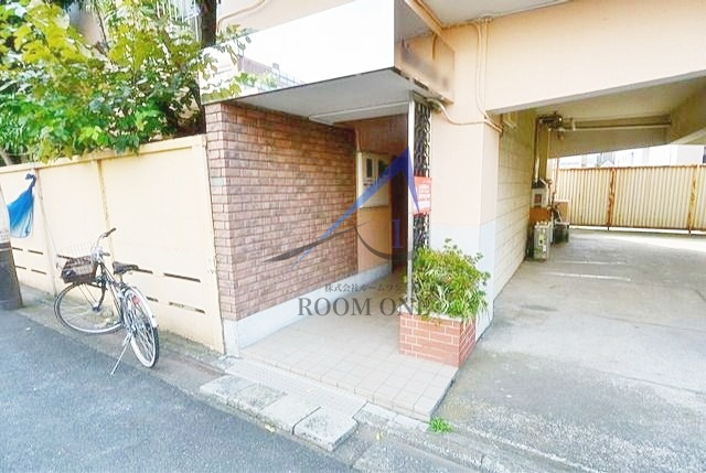 丸元マンションのエントランス|エントランスです。