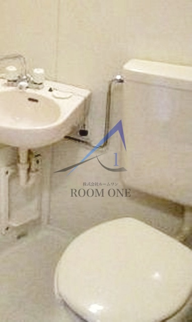 ＫＮ．ＴＷＯのトイレ|トイレです。
