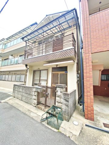 中古戸建　旭区清水3丁目の前面道路含む現地写真