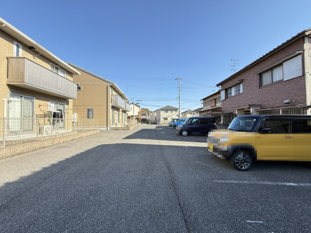 アメージングコートの駐車場
