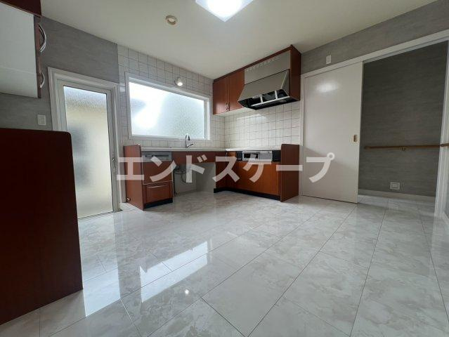 棟高町戸建てのキッチン|高崎、前橋のお部屋探しはエンドスケープまで！お客様の理想お聞かせ下さい♪