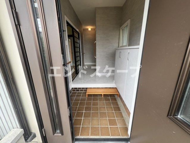棟高町戸建ての玄関|高崎、前橋のお部屋探しはエンドスケープまで！お客様の理想お聞かせ下さい♪