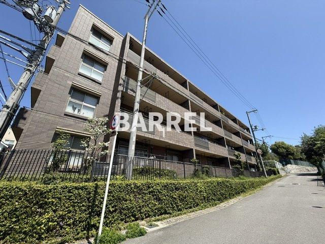 サンライズコート緑地公園 B棟の外観