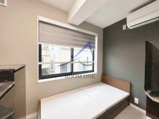 ＨＪ　ＰＬＡＣＥ　ＳＡＳＡＺＵＫＡの居間・リビング|洋室のお部屋です。