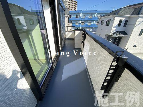 【バルコニー】 | 【仲介手数料０円】藤沢市羽鳥3丁目　新築一戸建て　全5棟 | 藤沢市羽鳥3丁目　新築一戸建て　全5棟