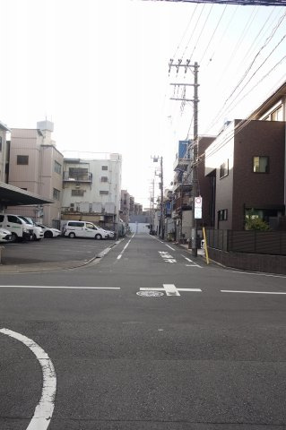 クラウンマンションの周辺