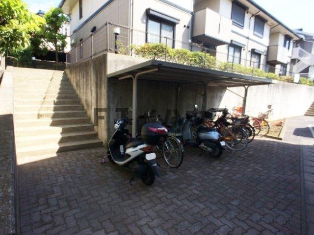 サンライズヒル　ＡＢのエントランス